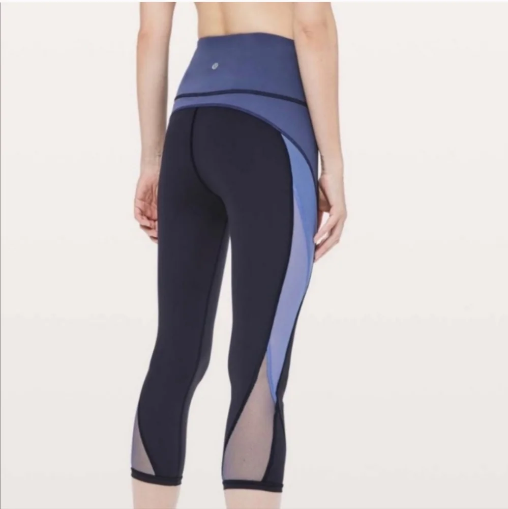 🔥🔥LULULEMON Color me Ombre Crop 21" 6 Blue - Picture 1 of 12